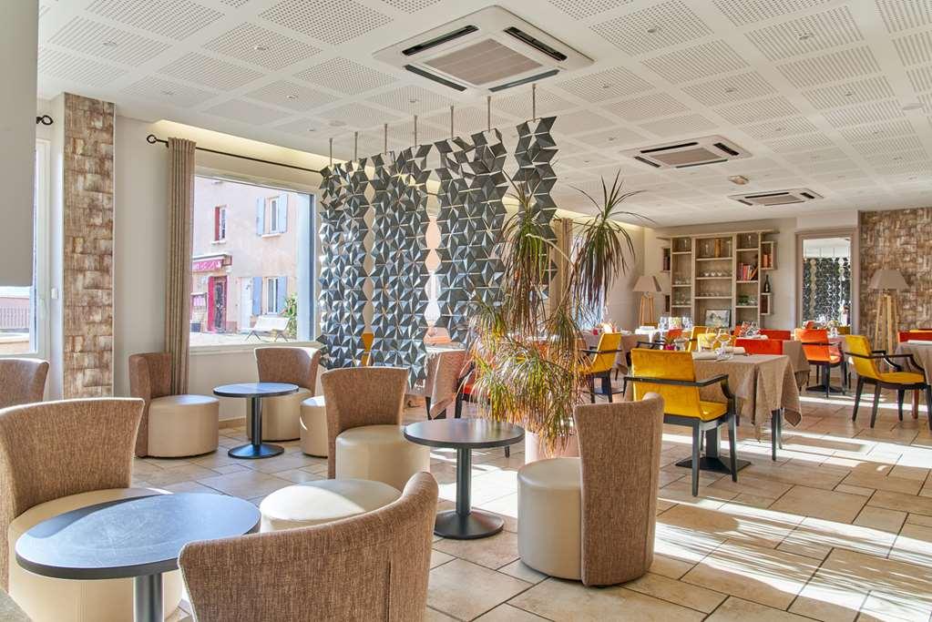 Le Place Neuve Brullioles 레스토랑 사진